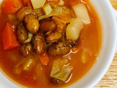 圧力鍋で簡単!うずら豆のミネストローネスープ